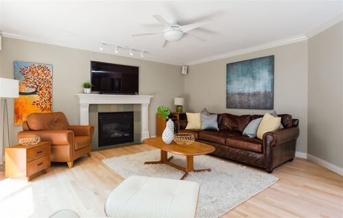 c8e72568fa050c6bd4a8f95145cbfad6 at 2311 Swinburne Avenue, Seymour NV, North Vancouver