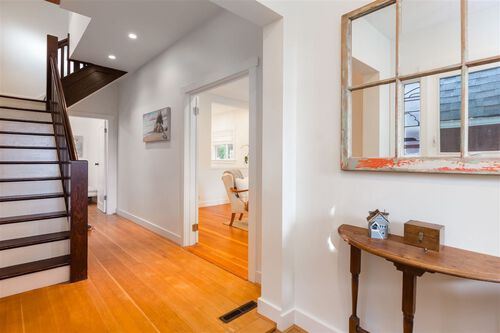 6e5f3e3bae152ac6a69c2f4b24f769a7 at 408 E 17th Street, Central Lonsdale, North Vancouver