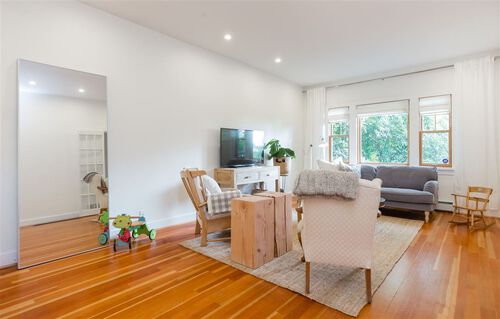 7fc9ce3ba6db7315910ea15807ca60d0 at 408 E 17th Street, Central Lonsdale, North Vancouver