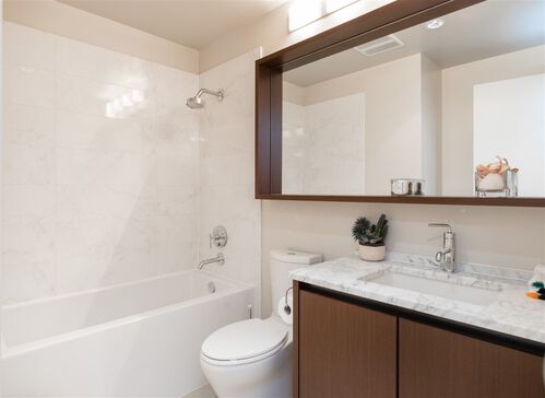 8188d8c6228e89728cfe297cf5bf1ac4 at 208 - 135 W 2nd Street, Lower Lonsdale, North Vancouver