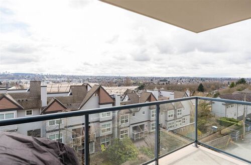 4ac6ebd55318d55d1e24cf21a8c7e0d8 at 305 - 3768 Hastings Street, Willingdon Heights, Burnaby North