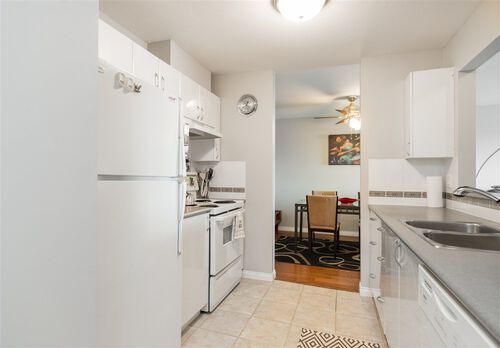 b19b8f7b270a53b8b7f9c6a1ecfde3f3 at 305 - 3768 Hastings Street, Willingdon Heights, Burnaby North