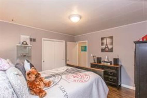 24519f4e49e07fe07991472f99763171 at 34673 Lougheed Highway, Hatzic, Mission