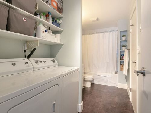3b84406fb375a72bed0155d44041c646 at 28 - 900 W 17th Street, Forest Hills NV, North Vancouver