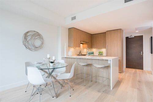 15c166d54fc61201032afcbddcf33c4e at 306 - 2738 Library Lane, Lynn Valley, North Vancouver