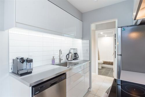 a92741830a30f4e90c13d3f9281ff98d at 301 - 241 St. Andrews Avenue, Lower Lonsdale, North Vancouver