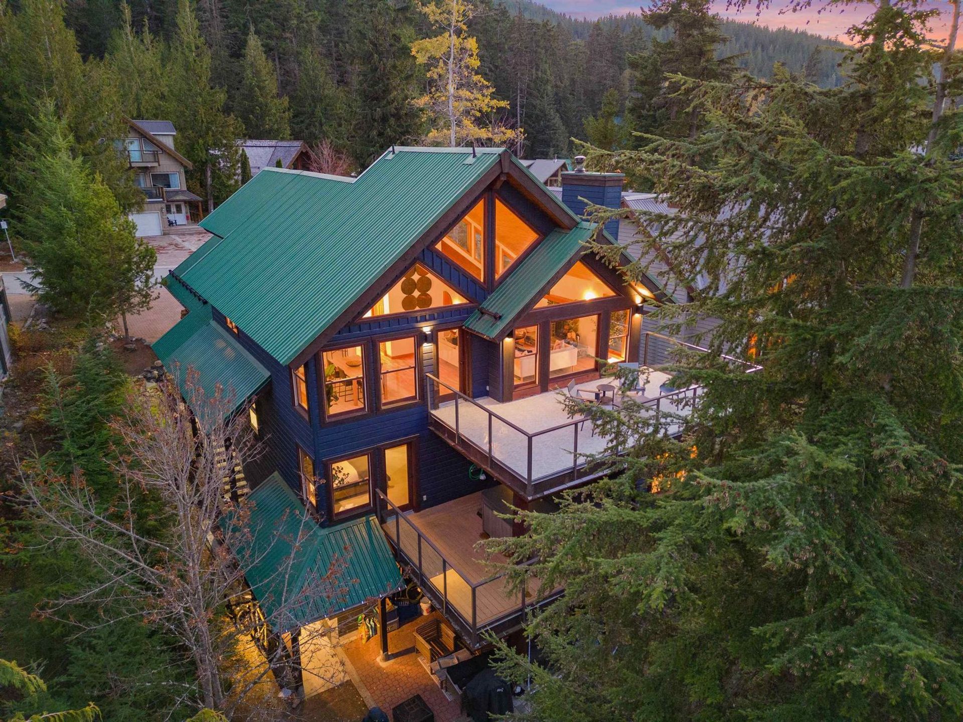 2761 Coyote Place, Bayshores, Whistler 
