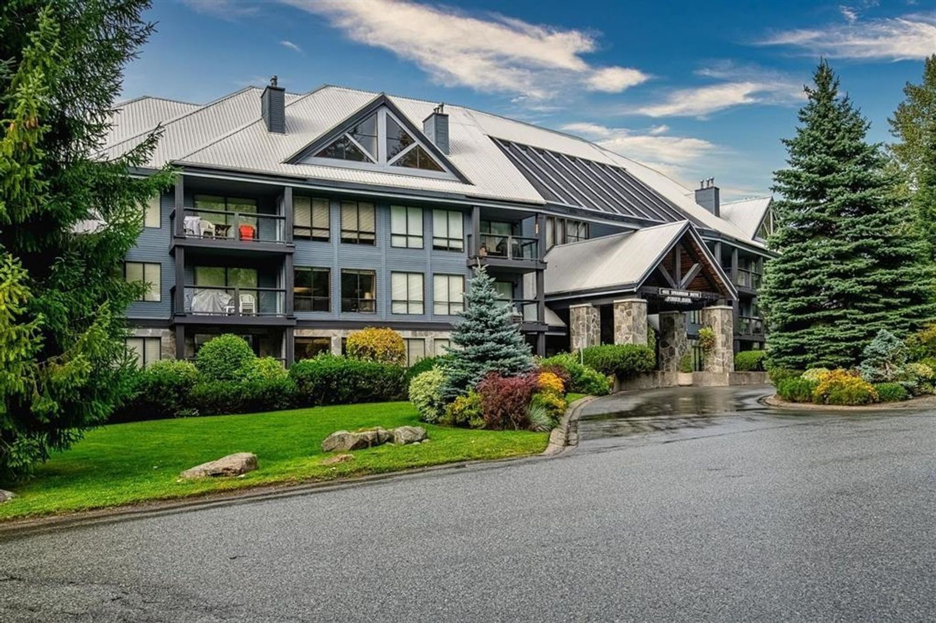 205 - 4821 Spearhead Drive, Benchlands, Whistler 