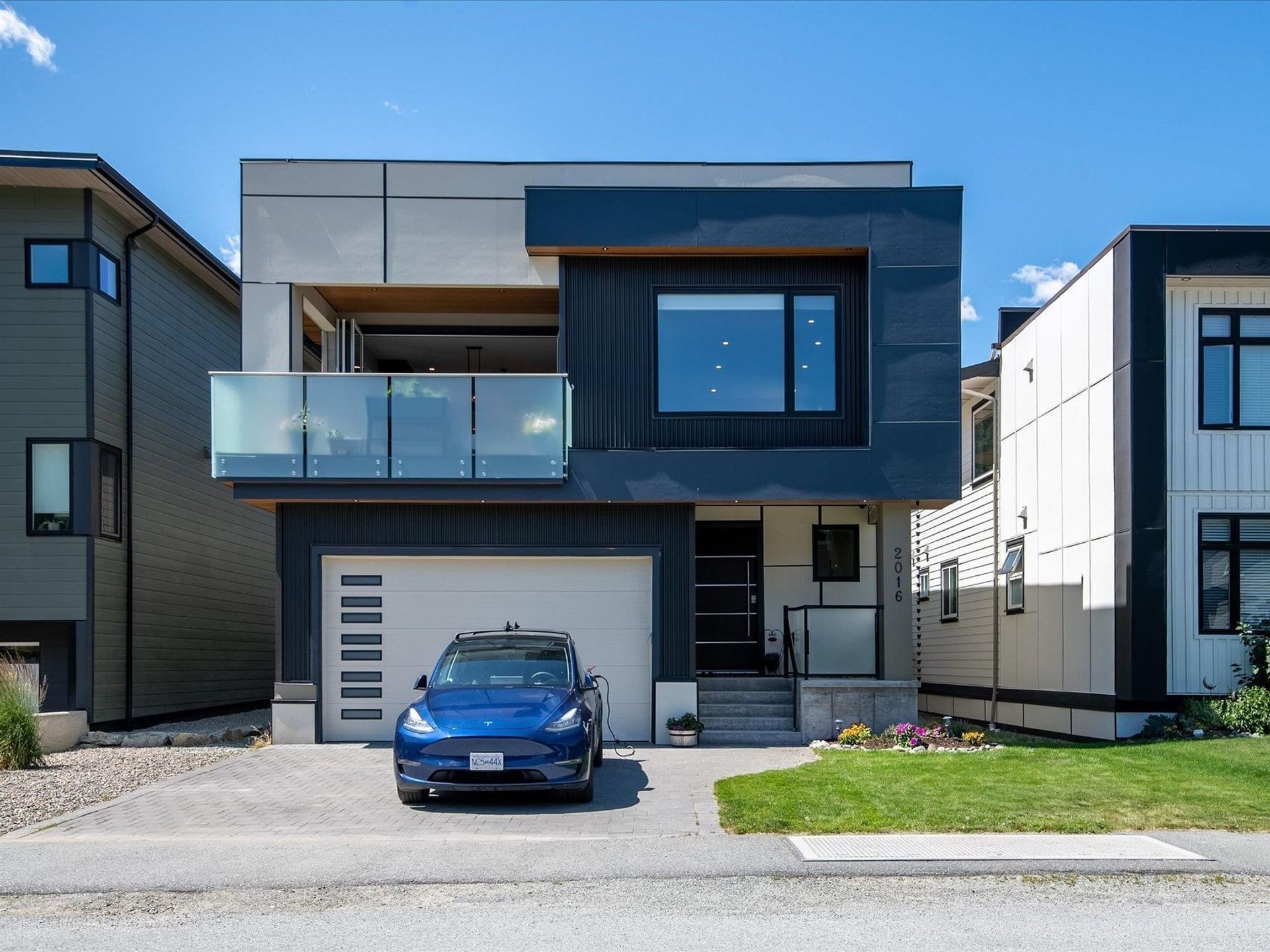 2016 Tiyata Boulevard, Pemberton 
