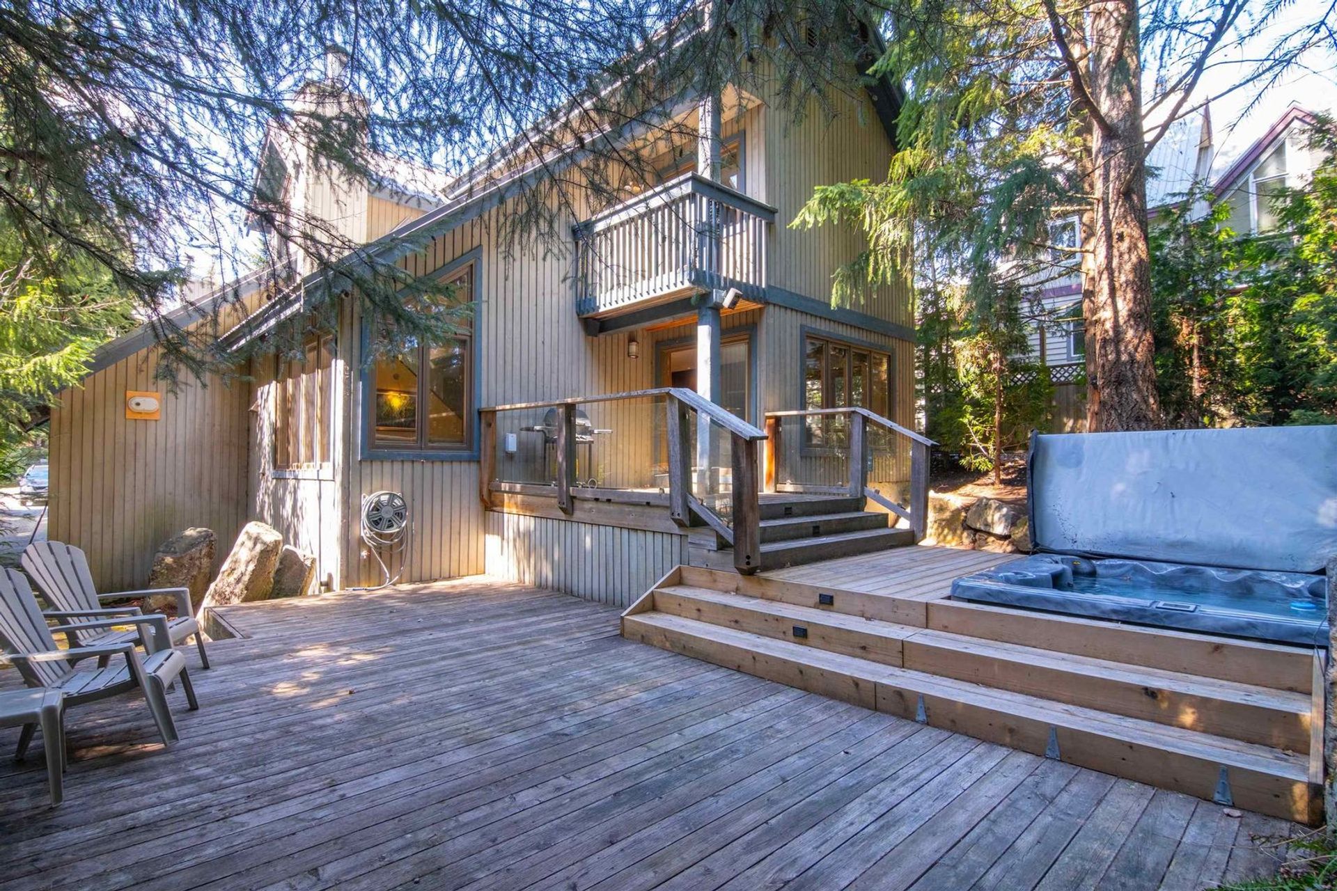 6274 Palmer Drive, Whistler Cay Heights, Whistler 