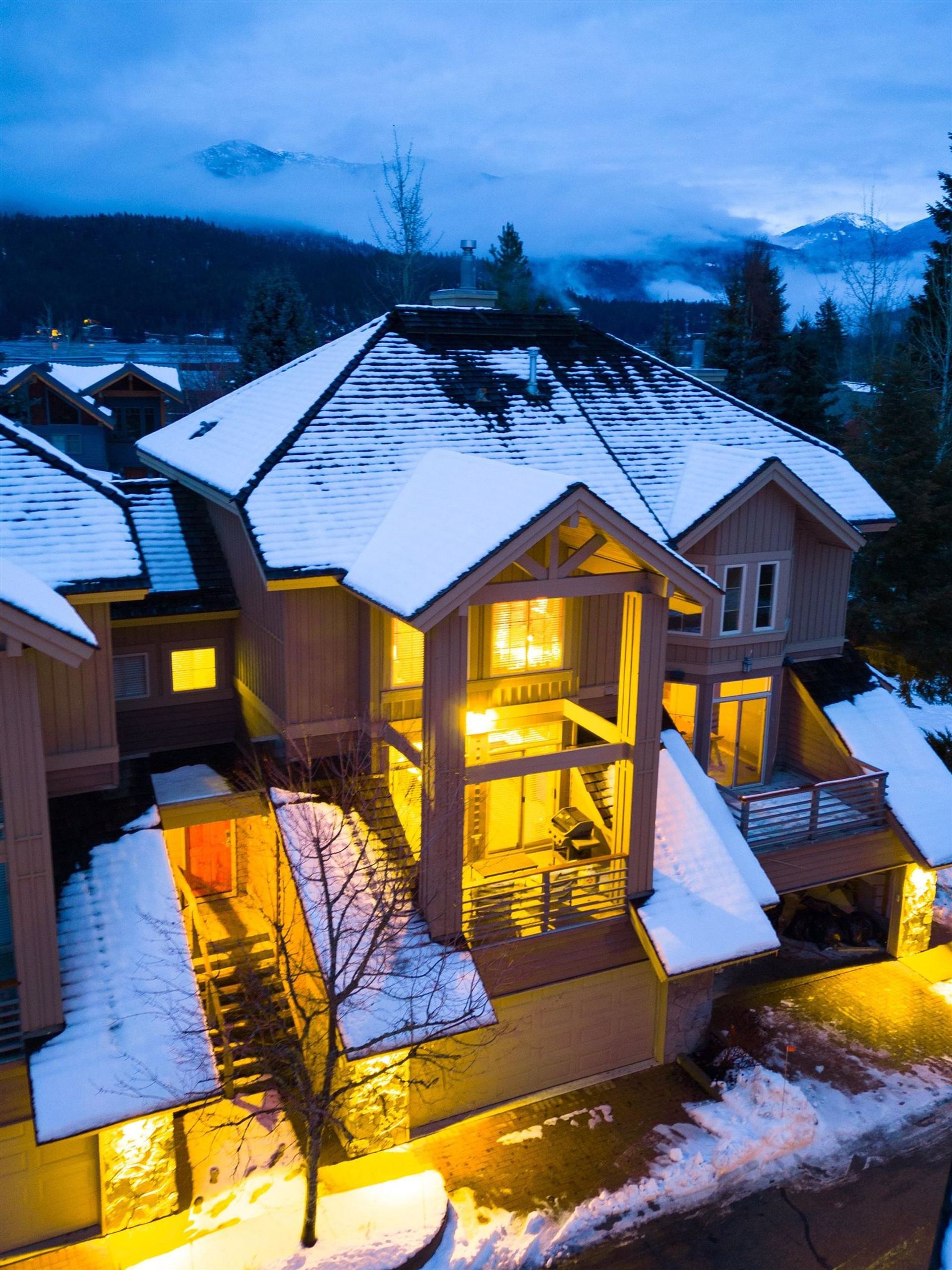 18 - 8030 North Nicklaus Boulevard, Green Lake Estates, Whistler 