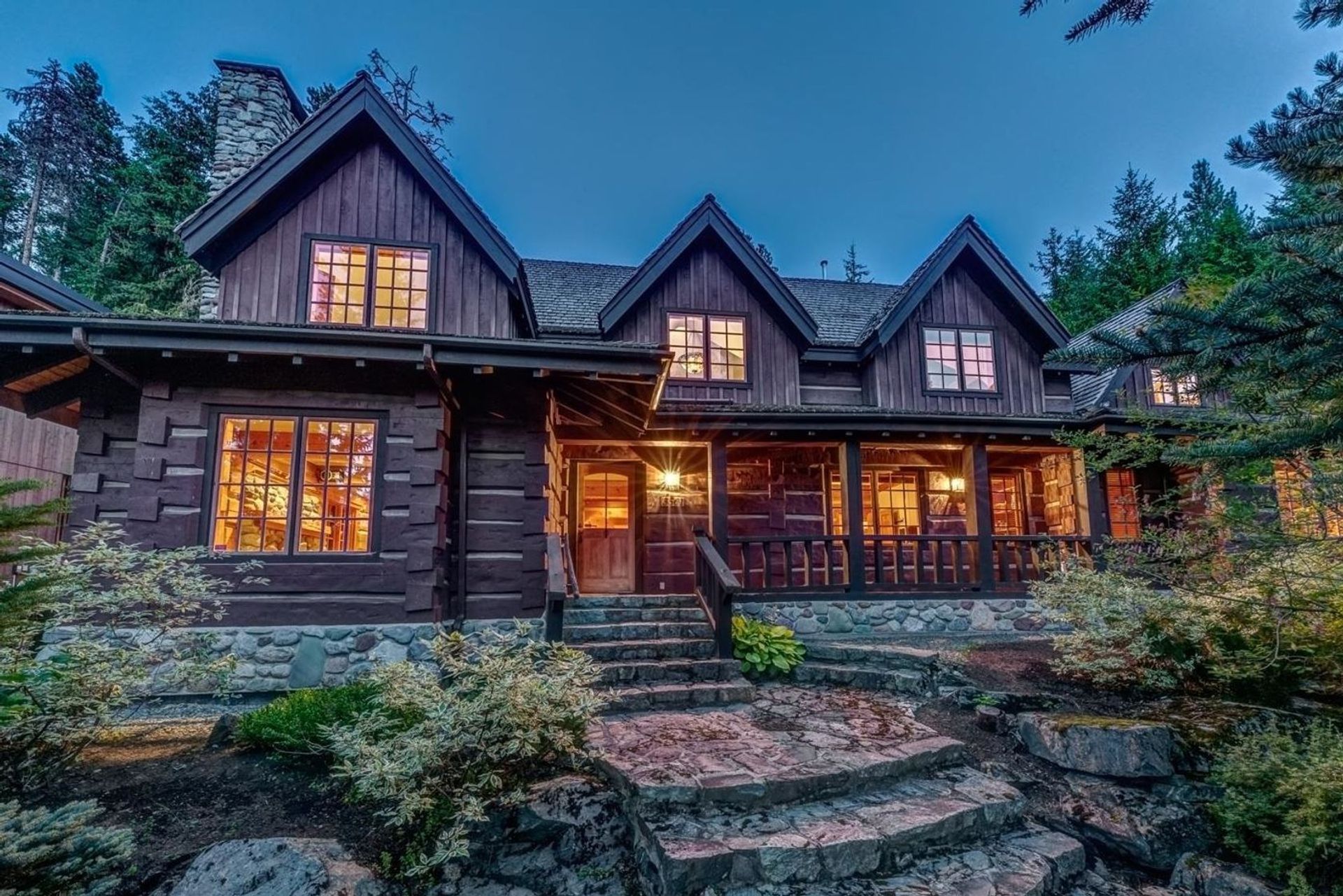 3561 Falcon Crescent, Blueberry Hill, Whistler 