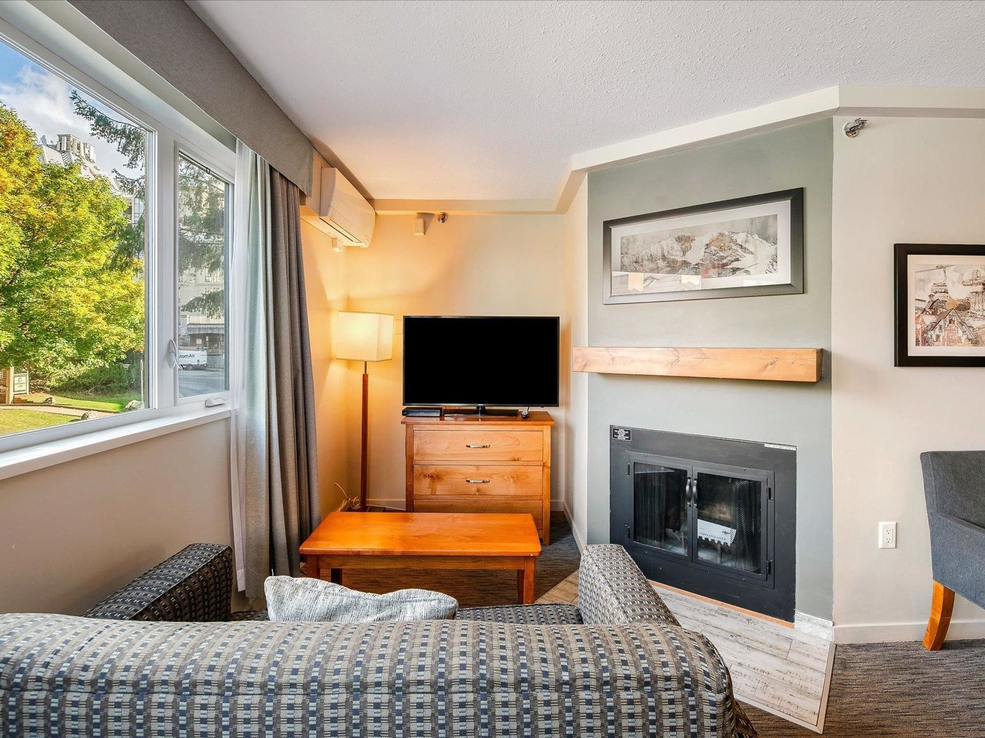 213 - 4420 Sundial Place, Whistler Village, Whistler 