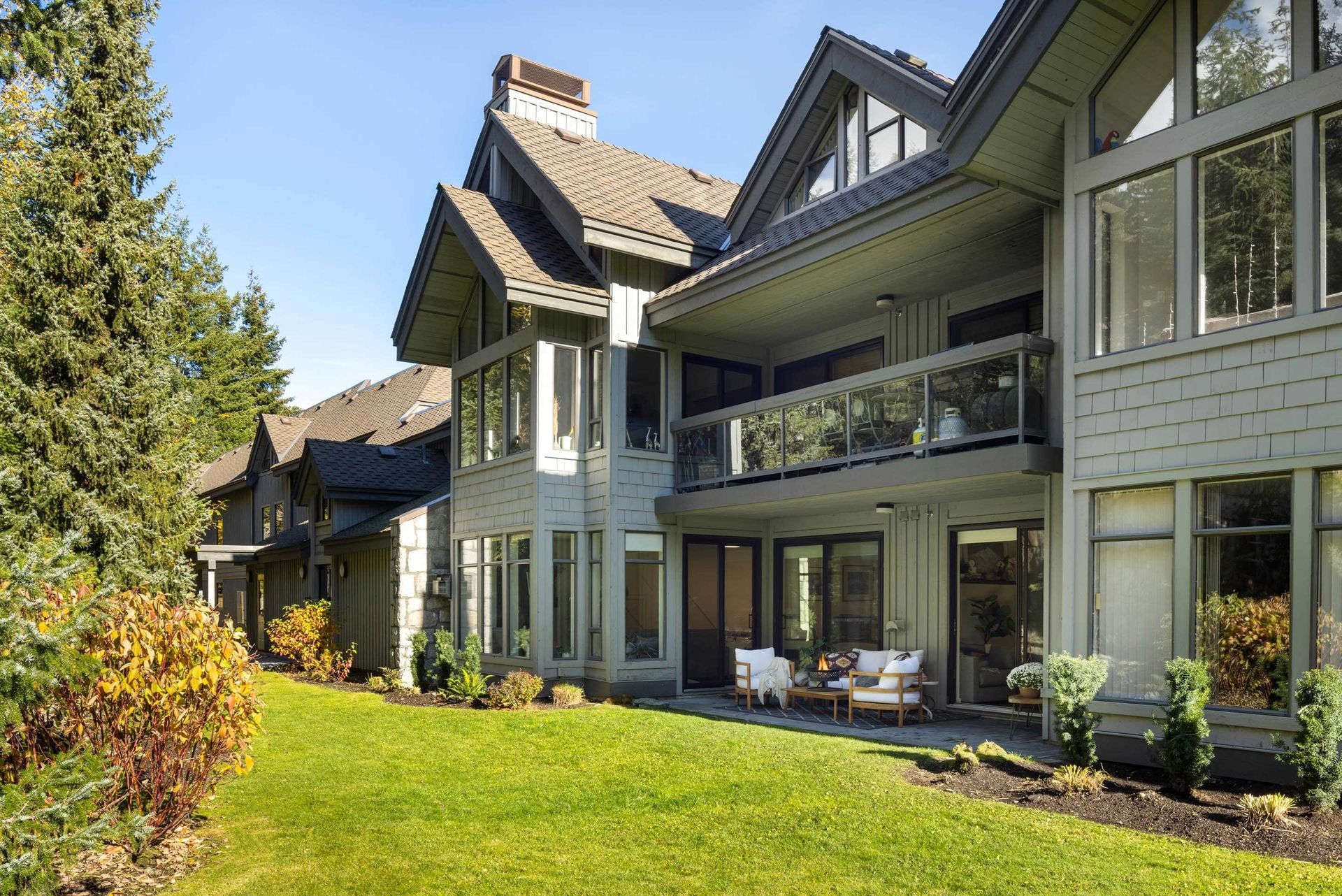 208 - 3212 Blueberry Drive, Blueberry Hill, Whistler 