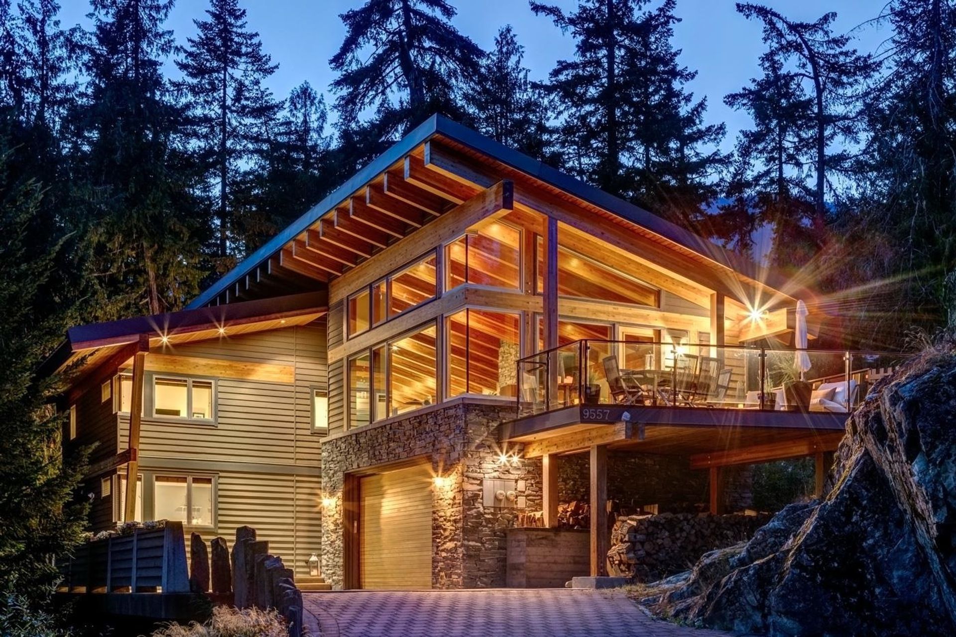 9557 Emerald Drive, Emerald Estates, Whistler 
