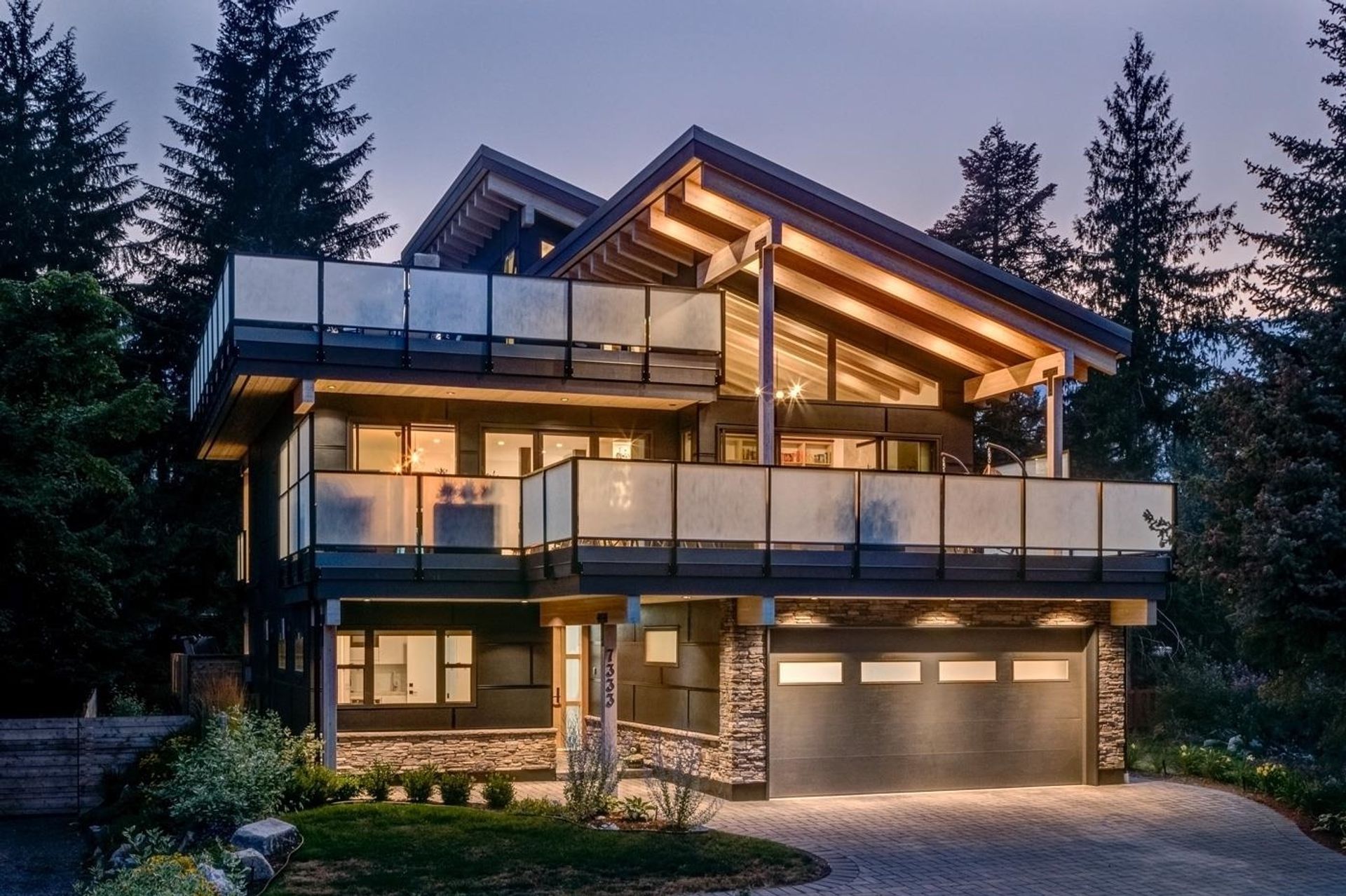 7333 Toni Sailer Lane, White Gold, Whistler 