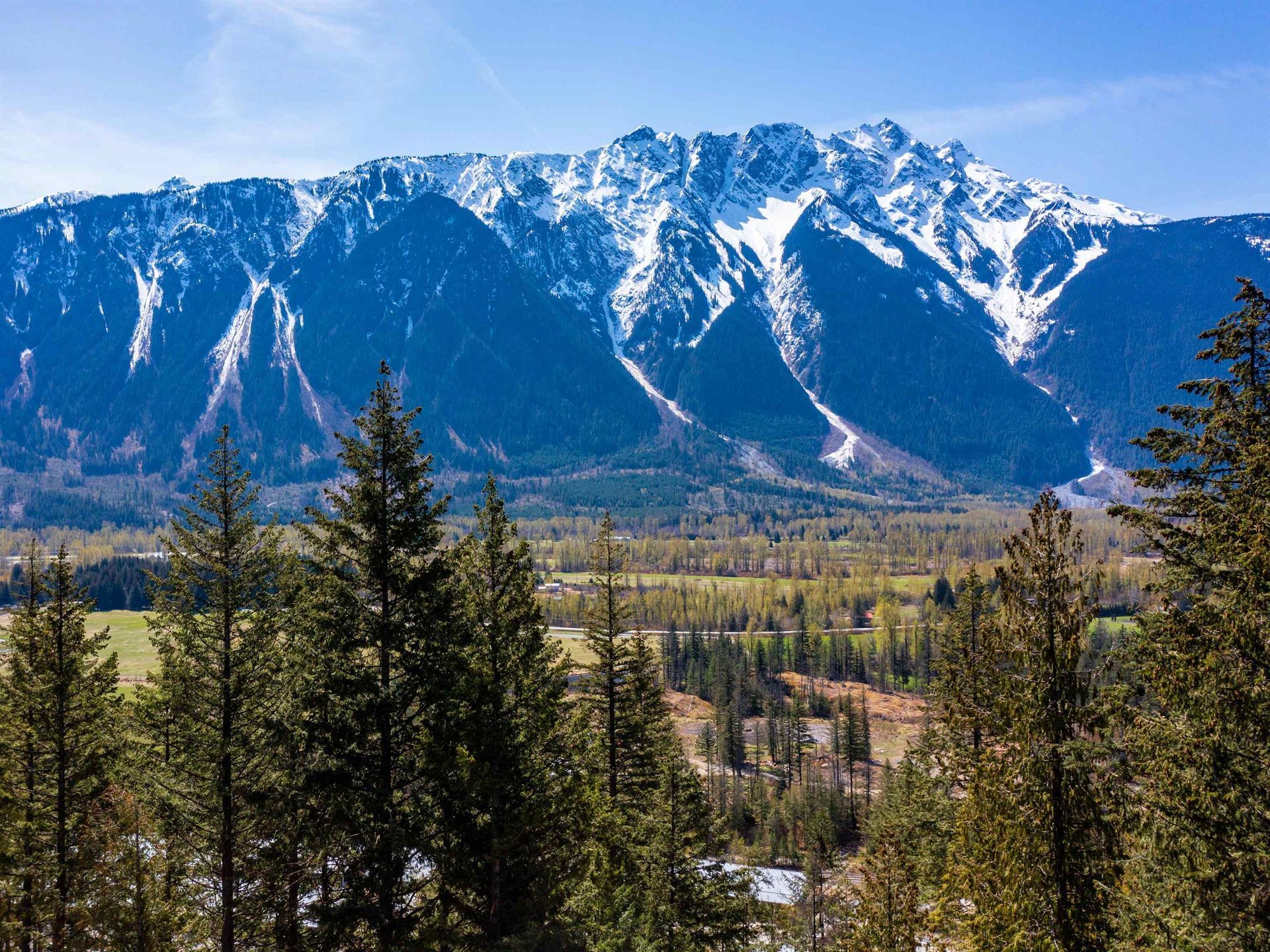 8203 Merlot Peak Drive, Pemberton 