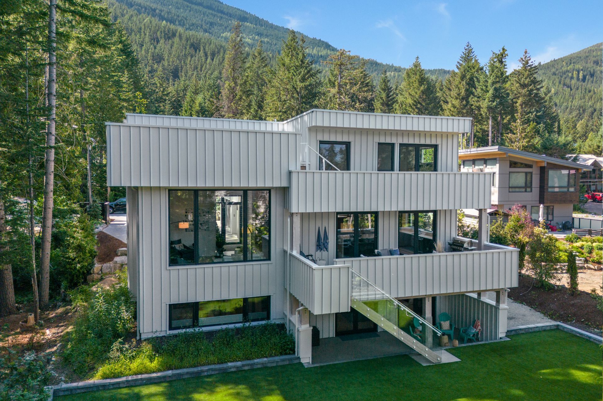 8328 Needles Drive, Alpine Meadows, Whistler 