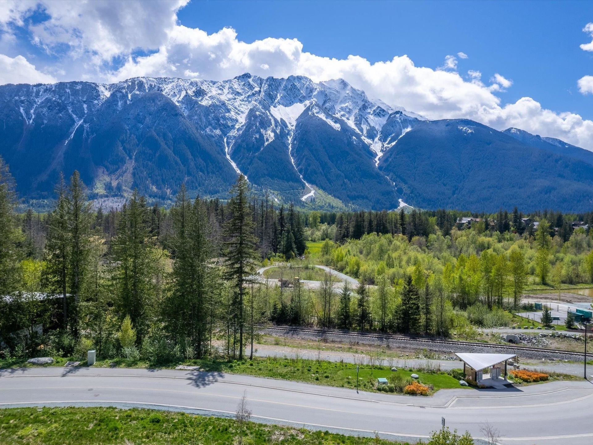 7622 Seven O' Clock Drive, Pemberton 