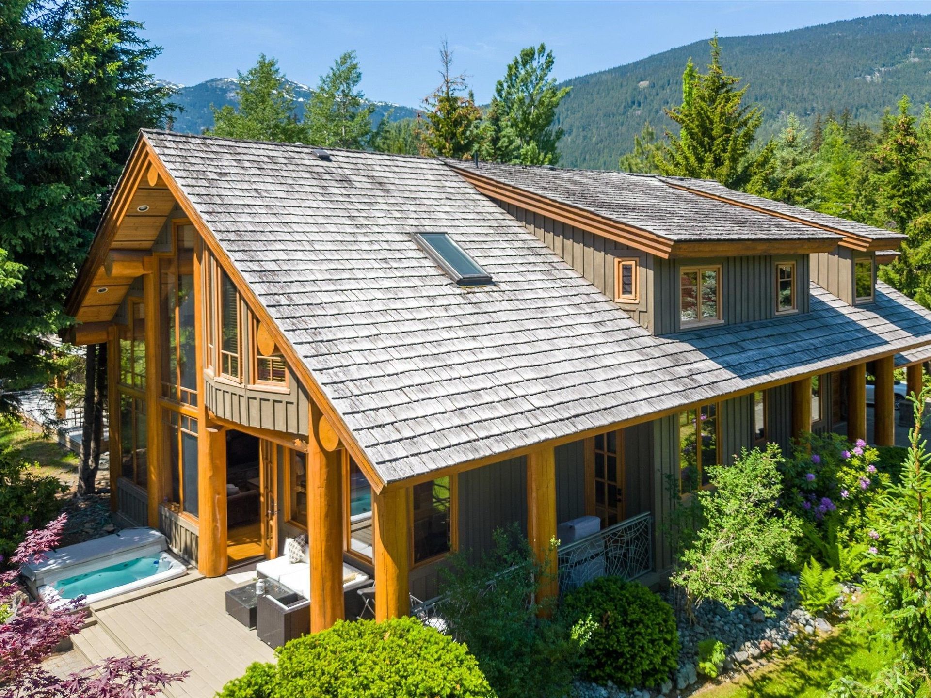 8148 Muirfield Crescent, Green Lake Estates, Whistler 