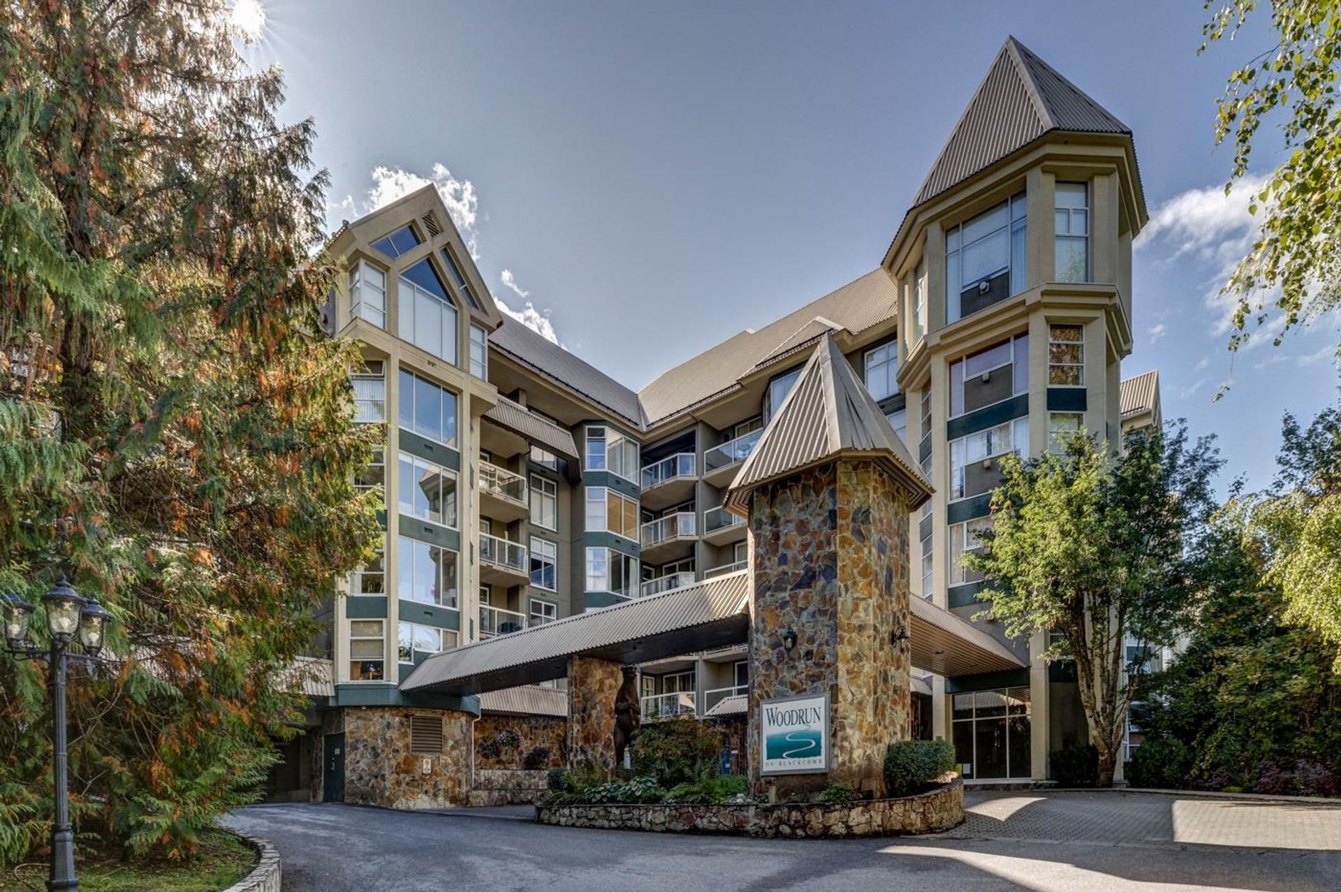 212 - 4910 Spearhead Place, Benchlands, Whistler 