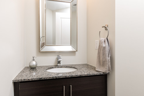 9255-jane-st-907-14 at 907 - 9255 Jane Street, Maple, Vaughan