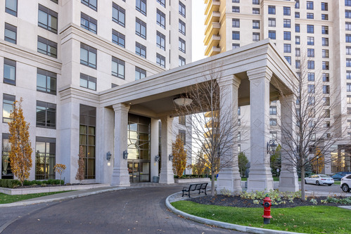 9255-jane-st-907-5 at 907 - 9255 Jane Street, Maple, Vaughan