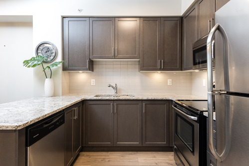 9255-jane-st-907-8 at 907 - 9255 Jane Street, Maple, Vaughan