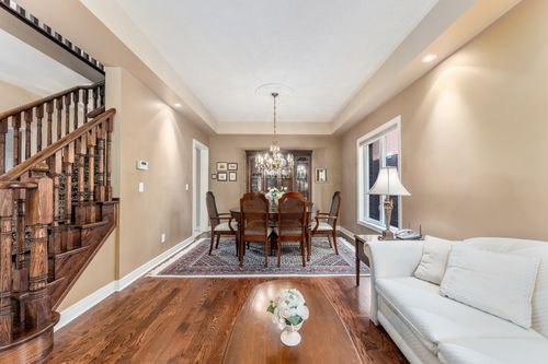 010 at 38 Kettle Court, Maple, Vaughan