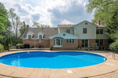 511-woodland-acres-cres-maple-on-64 at 511 Woodland Acres Crescent, Rural Vaughan, Vaughan