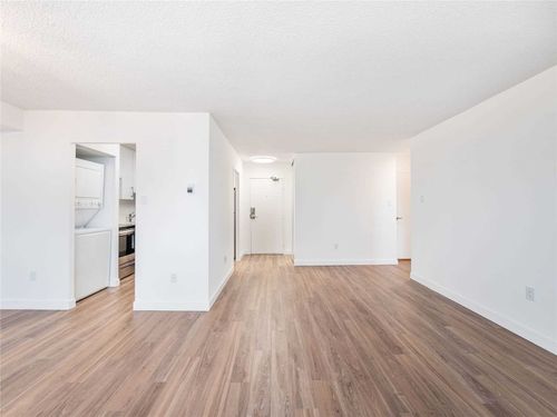 5-san-romano-way-black-creek-toronto-15 at 1806 - 5 San Romano Way, Black Creek, Toronto