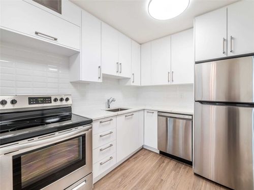 5-san-romano-way-black-creek-toronto-19 at 1806 - 5 San Romano Way, Black Creek, Toronto