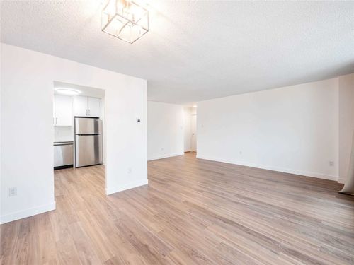 5-san-romano-way-black-creek-toronto-26 at 1806 - 5 San Romano Way, Black Creek, Toronto