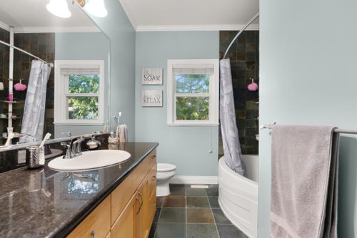2440-124b-street-26 at 2440 124b Street, Crescent Bch Ocean Pk., South Surrey White Rock