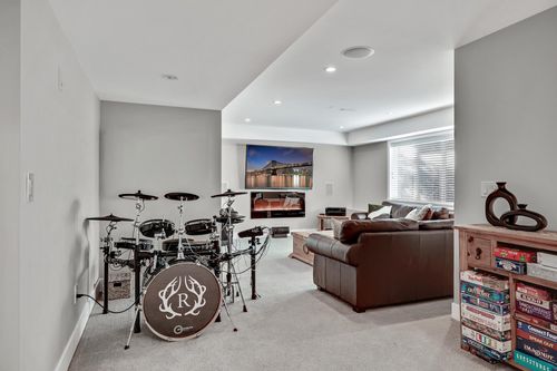 16980-77a-avenue-fleetwood-tynehead-surrey-27 at 16980 77a Avenue, Fleetwood Tynehead, Surrey