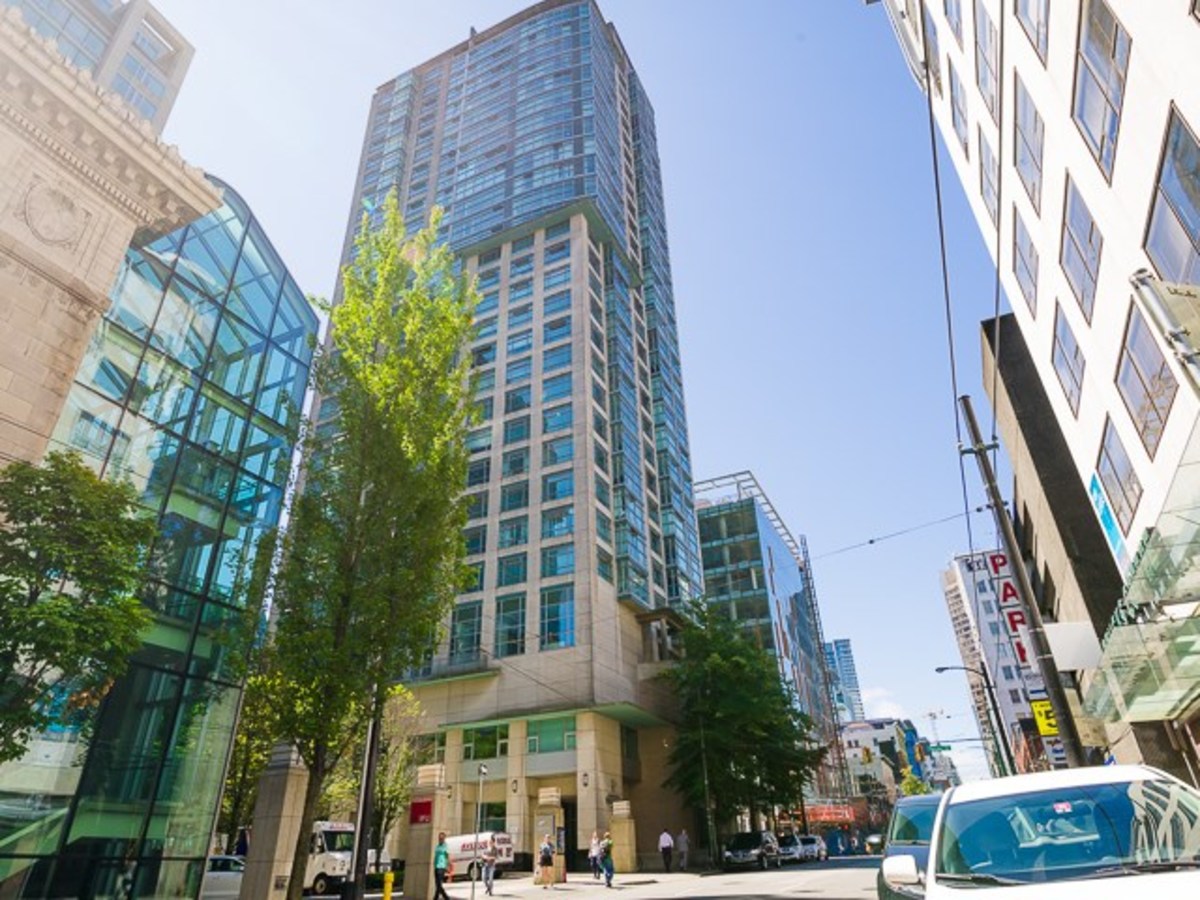 602 - 438 Seymour Street, Downtown VW, Vancouver West  by Alice Rei Ho Personal Real Estate Corporation 602 - 438 Seymour Street, Downtown VW, Vancouver West