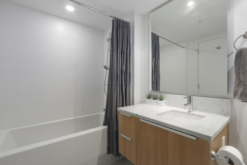 5808-6461 Telford Avenue - Bathroom at 5808 - 6461 Telford Avenue, Metrotown, Burnaby South 5808-6461 Telford Avenue - Bathroom at 5808 - 6461 Telford Avenue, Metrotown, Burnaby South