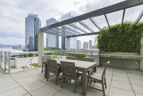 5808-6461 Telford Avenue - Outdoor Patio and BBQ at 5808 - 6461 Telford Avenue, Metrotown, Burnaby South 5808-6461 Telford Avenue - Outdoor Patio and BBQ at 5808 - 6461 Telford Avenue, Metrotown, Burnaby South