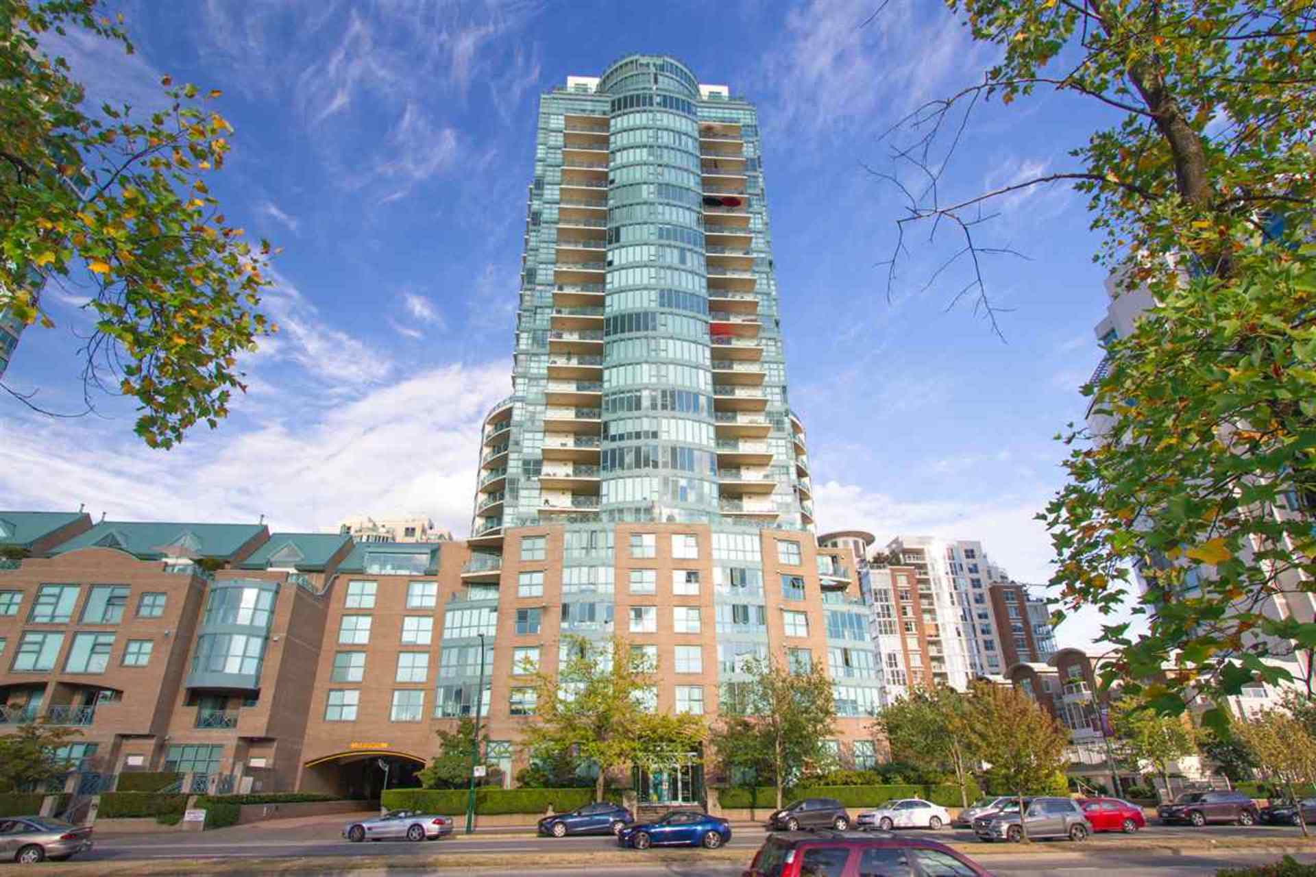 301 - 1188 Quebec Street, Mount Pleasant VE, Vancouver East  by Alice Rei Ho Personal Real Estate Corporation 301 - 1188 Quebec Street, Mount Pleasant VE, Vancouver East