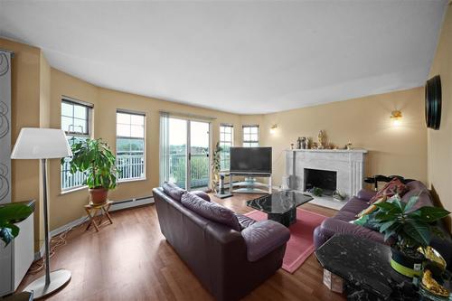 101-sea-avenue-capitol-hill-bn-burnaby-north-06 at 101 Sea Avenue, Capitol Hill BN, Burnaby North 101-sea-avenue-capitol-hill-bn-burnaby-north-06 at 101 Sea Avenue, Capitol Hill BN, Burnaby North