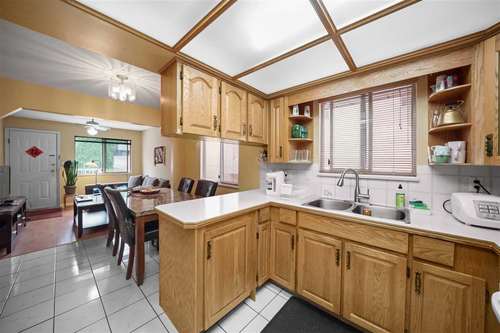 101-sea-avenue-capitol-hill-bn-burnaby-north-11 at 101 Sea Avenue, Capitol Hill BN, Burnaby North 101-sea-avenue-capitol-hill-bn-burnaby-north-11 at 101 Sea Avenue, Capitol Hill BN, Burnaby North
