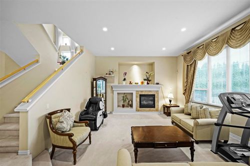 3256 Chartwell Green - Living Room at 3256 Chartwell Green, Westwood Plateau, Coquitlam 3256 Chartwell Green - Living Room at 3256 Chartwell Green, Westwood Plateau, Coquitlam