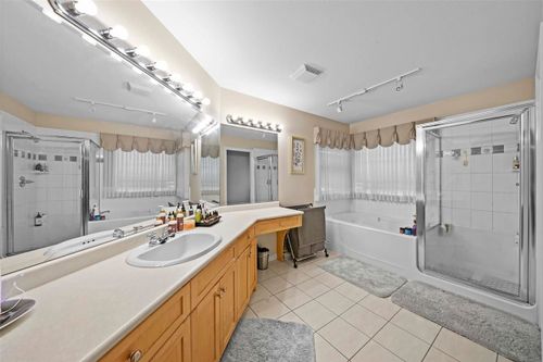 3256 Chartwell Green - Master Ensuite at 3256 Chartwell Green, Westwood Plateau, Coquitlam 3256 Chartwell Green - Master Ensuite at 3256 Chartwell Green, Westwood Plateau, Coquitlam