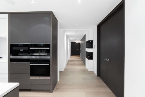 3401-1011 W. Cordova Street - Kitchen at 3401 - 1011 W Cordova Street, Coal Harbour, Vancouver West 3401-1011 W. Cordova Street - Kitchen at 3401 - 1011 W Cordova Street, Coal Harbour, Vancouver West