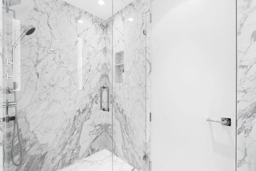 3401-1011 W. Cordova Street - Bathroom at 3401 - 1011 W Cordova Street, Coal Harbour, Vancouver West 3401-1011 W. Cordova Street - Bathroom at 3401 - 1011 W Cordova Street, Coal Harbour, Vancouver West