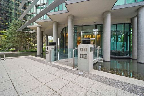 1331 W. Georgia St at the Pointe - Exterior at 3003 - 1331 W Georgia Street, Coal Harbour, Vancouver West