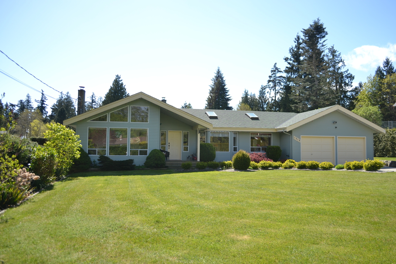 7819 Lohn Rd, Halfmn Bay Secret Cv Redroofs, Sunshine Coast  by Ali Khan - Sunshine Coast Real Estate 7819 Lohn Rd, Halfmn Bay Secret Cv Redroofs, Sunshine Coast