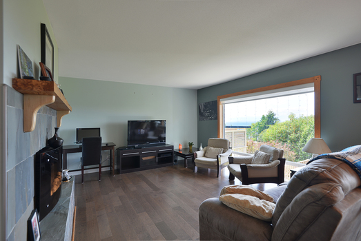 dsc_4861 at 4931 Laurel Avenue, Sechelt District, Sunshine Coast