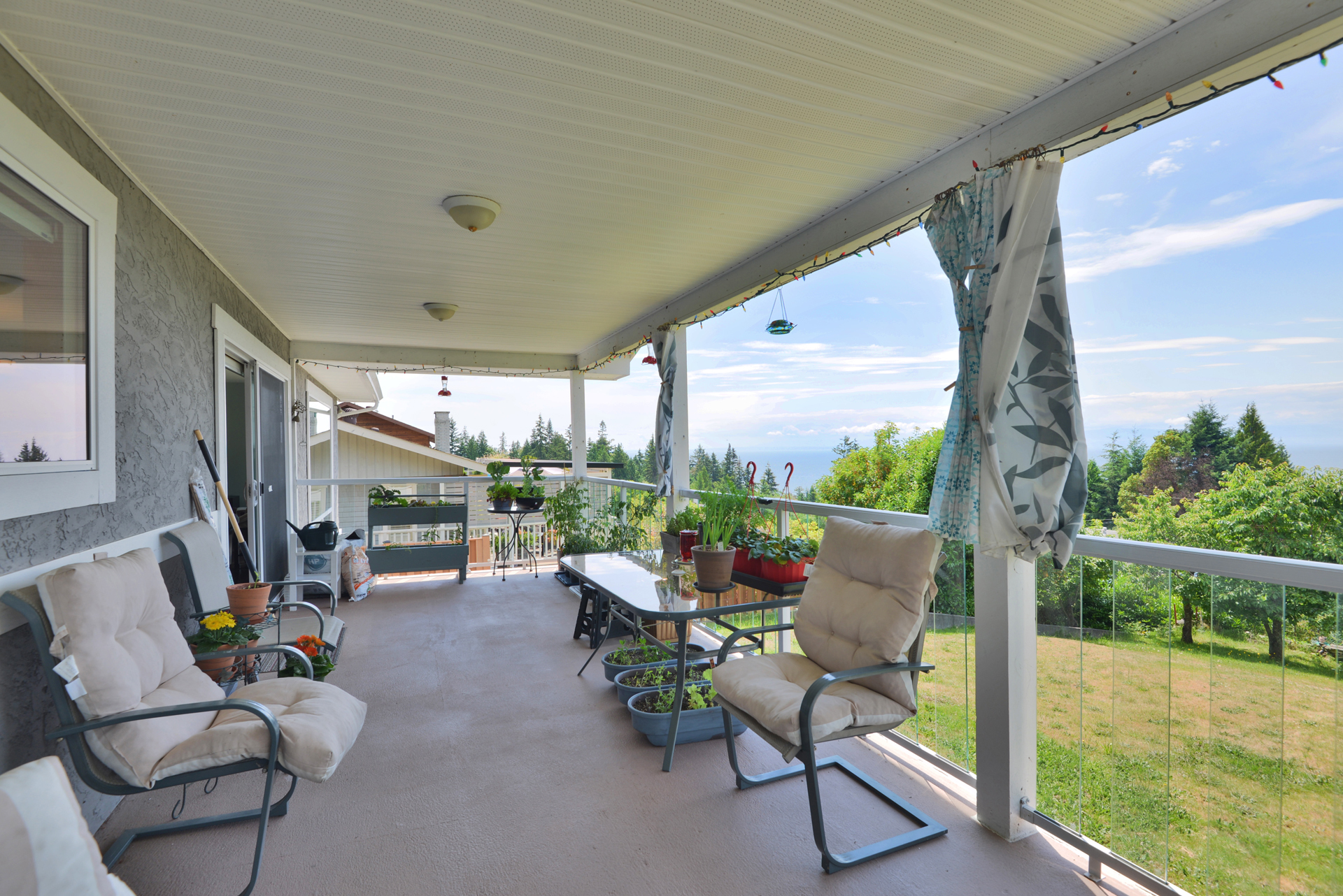 4931 Laurel Avenue, Sechelt District, Sunshine Coast  by Ali Khan - Sunshine Coast Real Estate 4931 Laurel Avenue, Sechelt District, Sunshine Coast