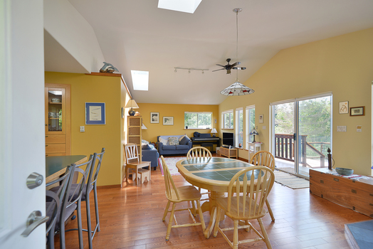 dsc_5127 at 1062 Blackburn Road, Roberts Creek, Sunshine Coast